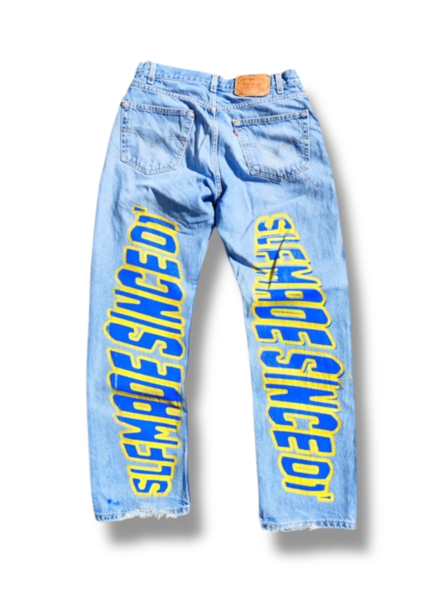 1 of 1 Vintage Levi Denim Jeans 33x30